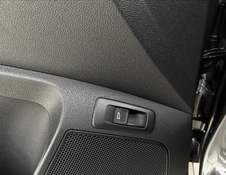 Škoda Karoq SUV / Terénní 2,0 l 140 kw