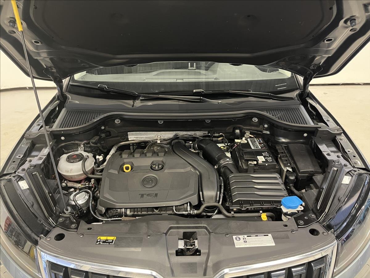 Škoda Karoq SUV / Terénní 1,5 l 110 kw