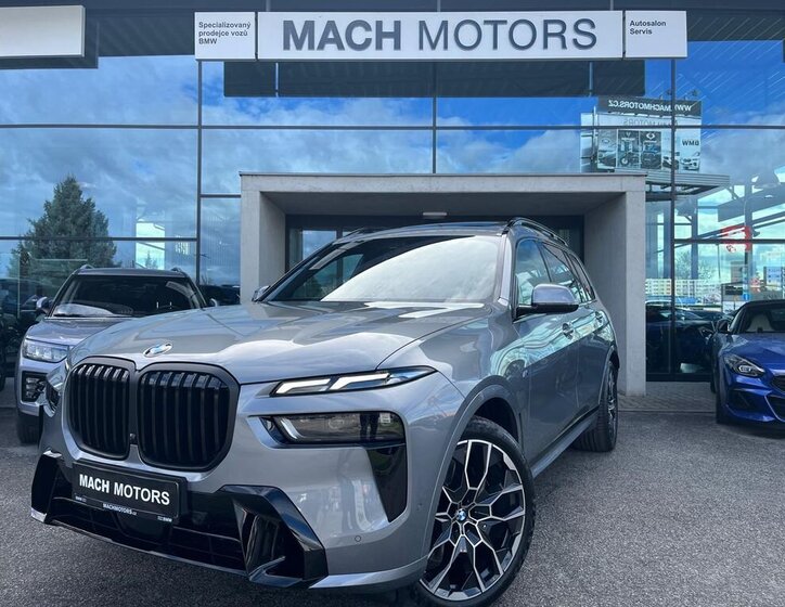 BMW X7 SUV / Terénní 3,0 l 250 kw