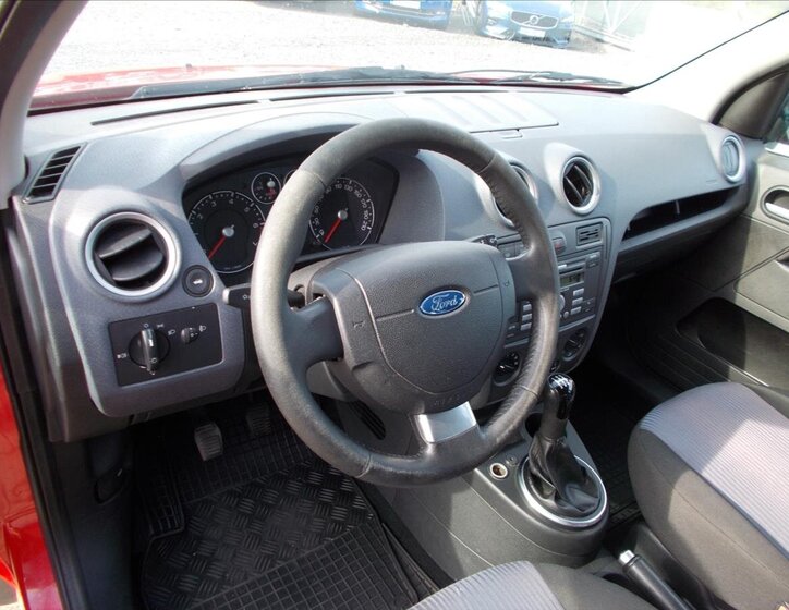 Ford Fusion Kombi 1,4 l 59 kw