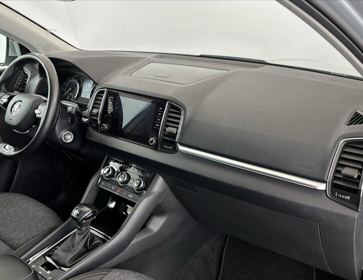 Škoda Karoq SUV / Terénní 1,5 l 110 kw
