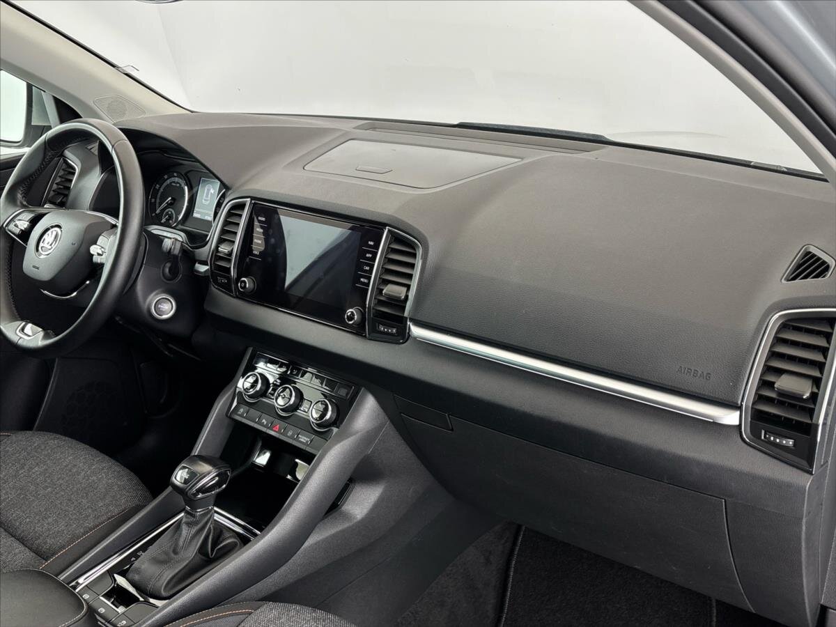 Škoda Karoq SUV / Terénní 1,5 l 110 kw