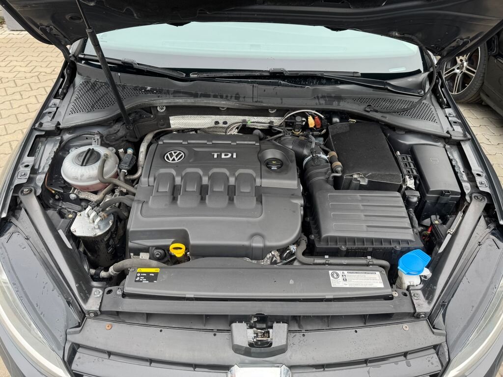 Volkswagen Golf Kombi 2,0 l 110 kw