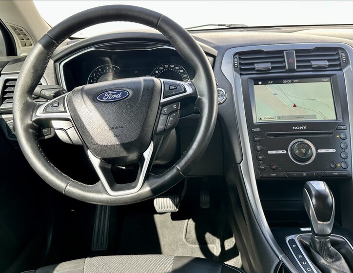 Ford Mondeo Kombi 2,0 l 110 kw