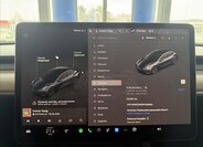 Tesla Model 3 Sedan / Limuzína 0,0 366 kw