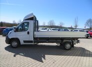 Peugeot Boxer Valník 2,2 l 121 kw