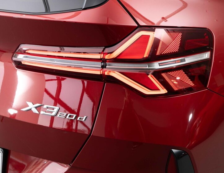 BMW X3 SUV 2,0 l 145 kw