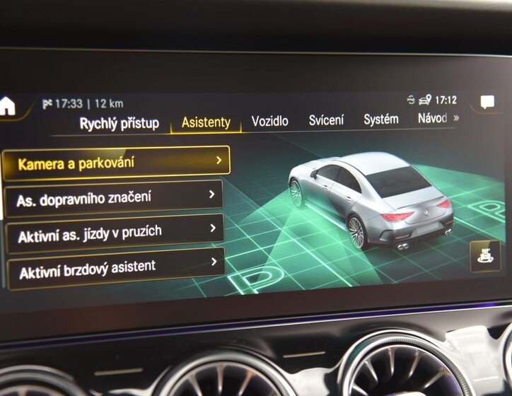 Mercedes-Benz CLS Sedan 3,0 l 320 kw