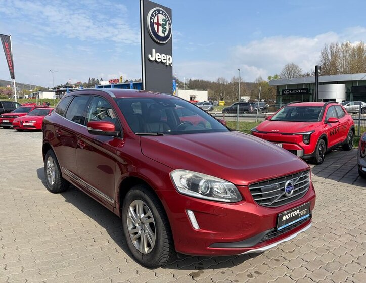 Volvo XC60 SUV / Terénní 2,4 l 133 kw