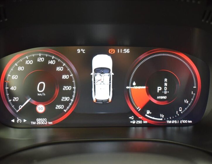 Volvo XC60 SUV 2,0 l 223 kw