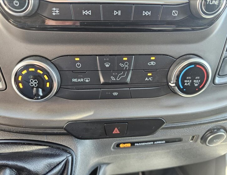 Ford Transit Custom 20