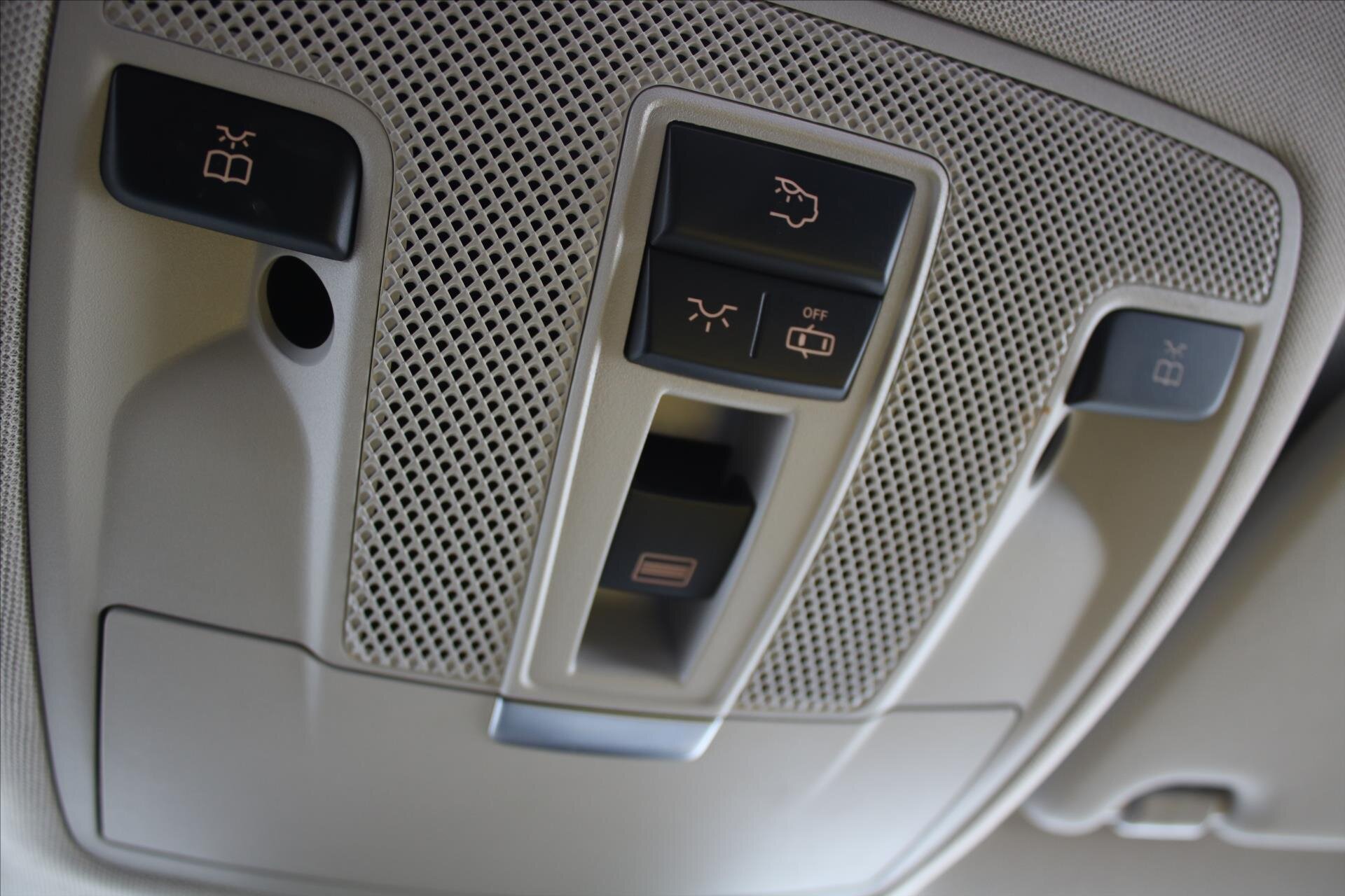 Mercedes-Benz CLA Kombi 2,1 l 100 kw