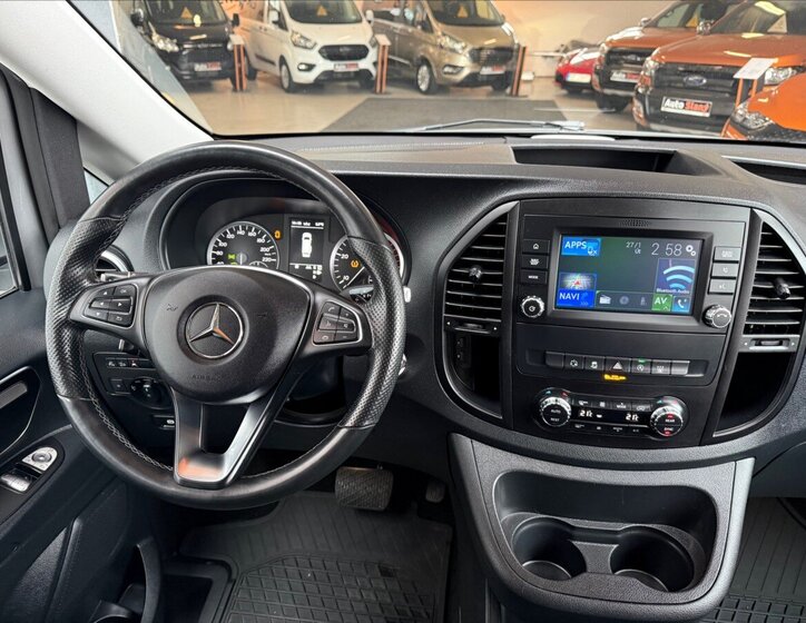 Mercedes-Benz Třídy V MPV 2,1 l 140 kw