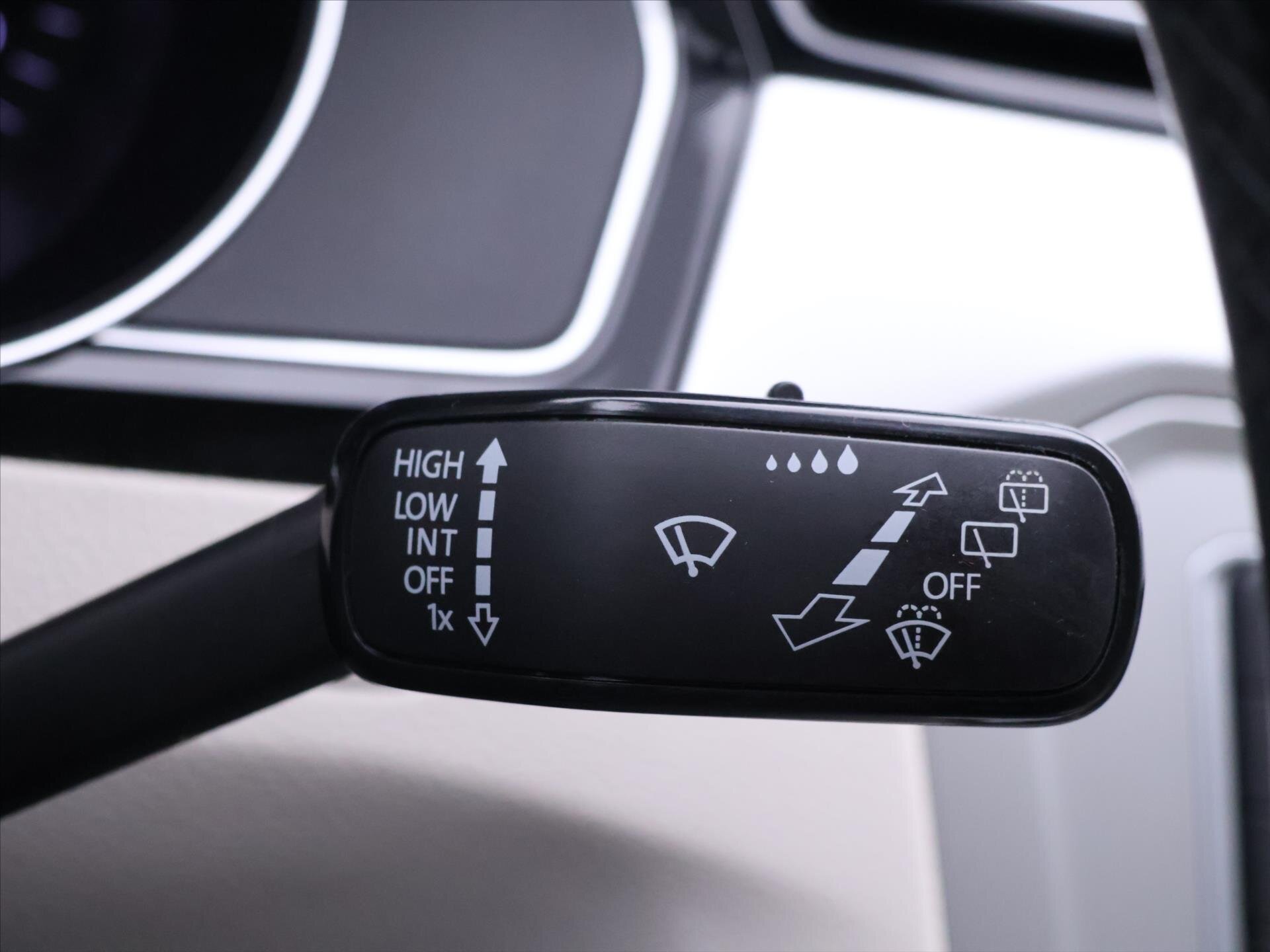 Volkswagen Passat Kombi 2,0 l 110 kw