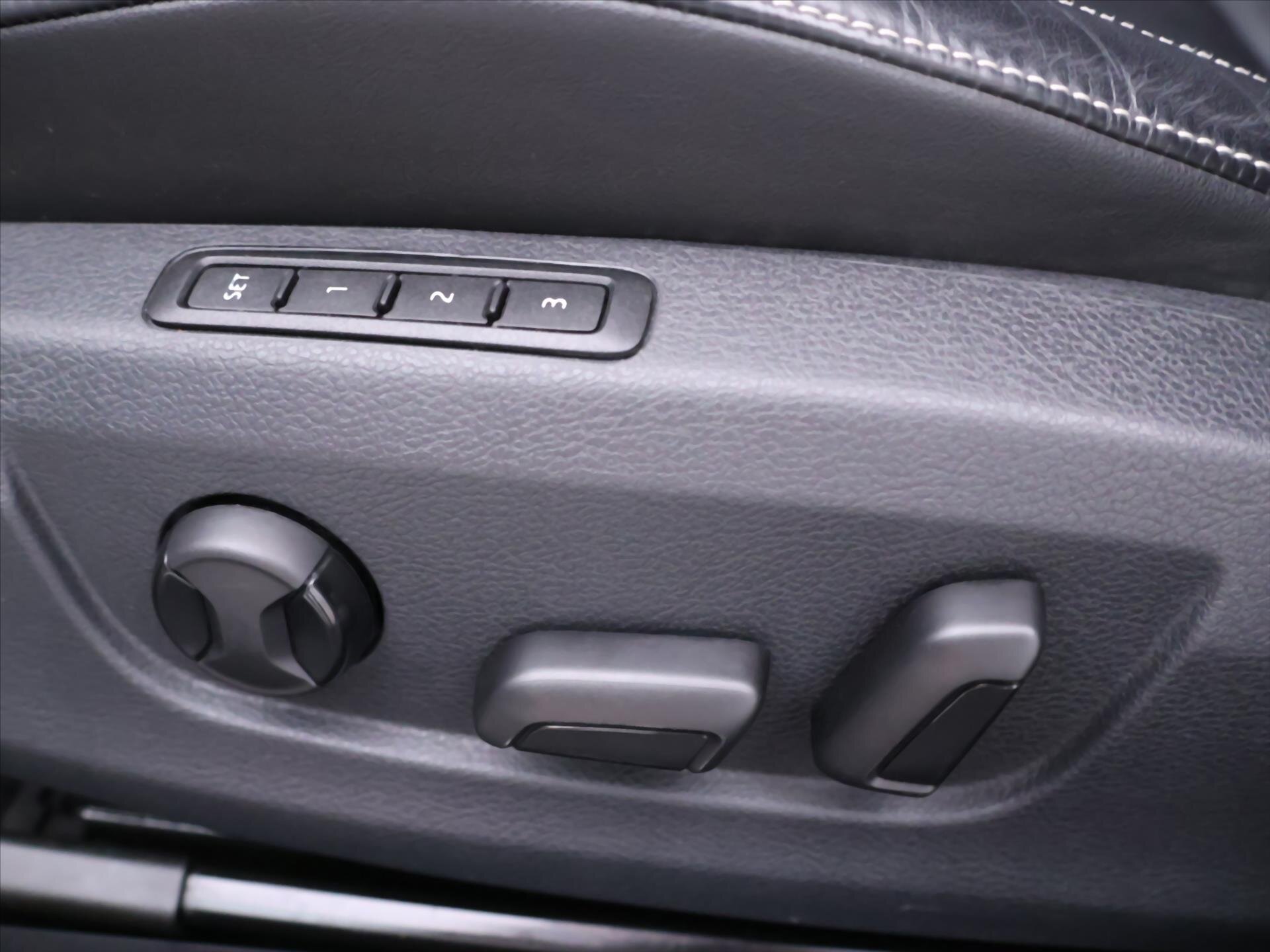 Škoda Superb Kombi 2,0 l 147 kw