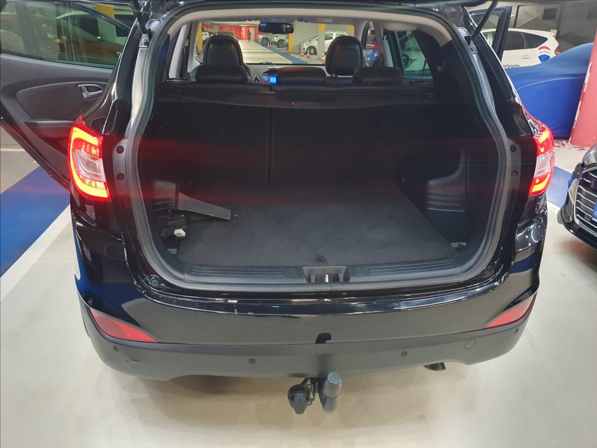 Hyundai ix35 SUV 2,0 l 122 kw
