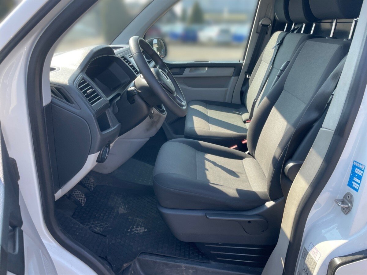 Volkswagen Transporter Skříň 2,0 l 75 kw