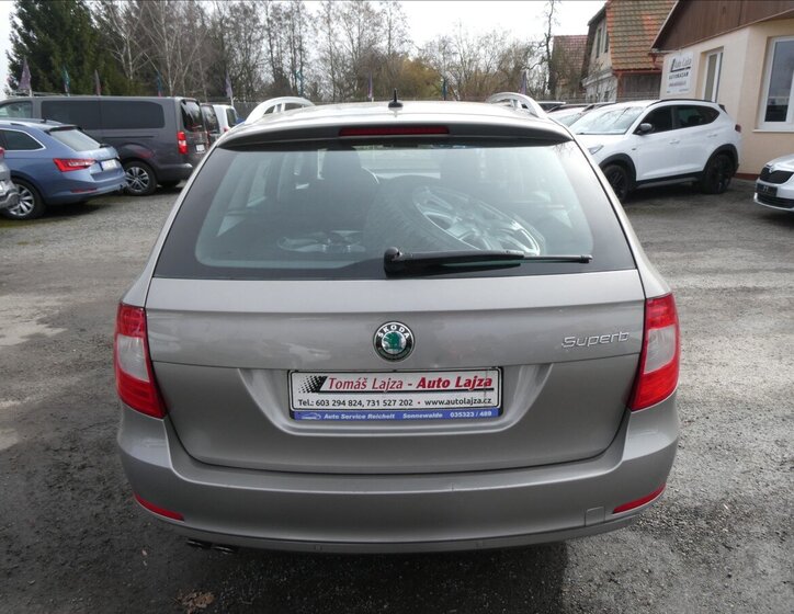 Škoda Superb Kombi 1,4 l 92 kw