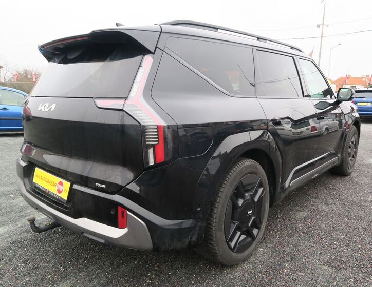 KIA EV9 6