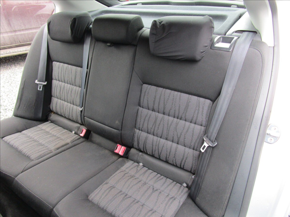 Škoda Octavia Liftback 1,6 l 77 kw