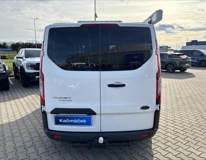 Ford Transit Custom 4