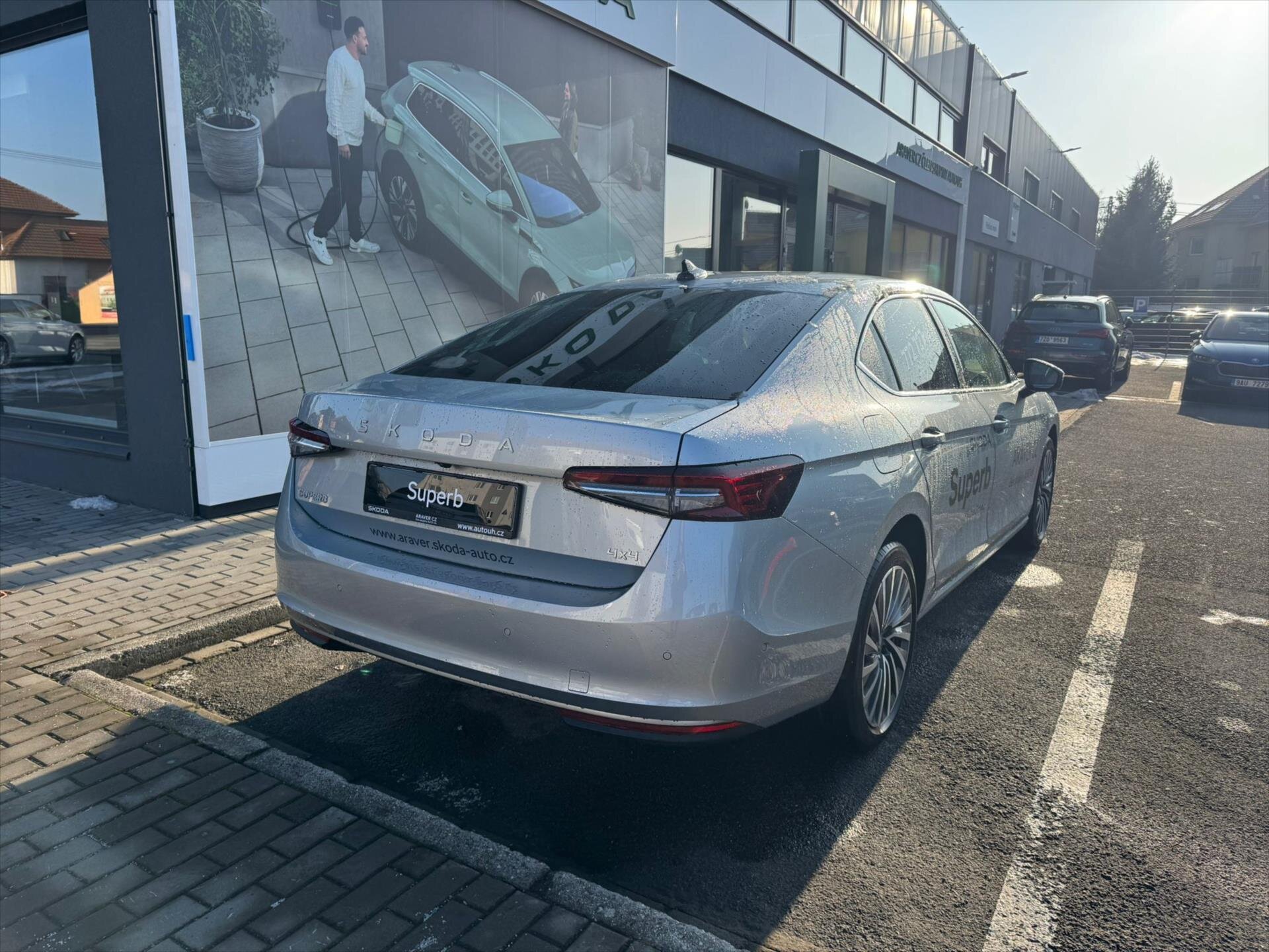 Škoda Superb Ostatní 2,0 l 195 kw