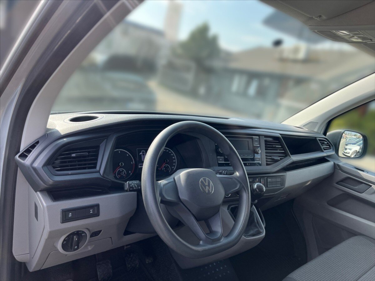 Volkswagen Transporter Skříň 2,0 l 110 kw