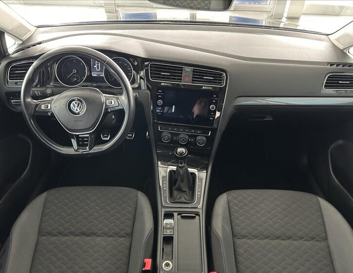 Volkswagen Golf Kombi 1,6 l 85 kw