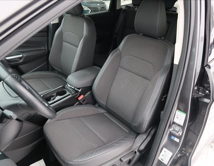 Ford Kuga SUV 1,5 l 110 kw