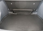 Toyota C-HR SUV 1,8 l 72 kw