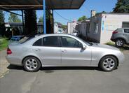 Mercedes-Benz Třídy E 8