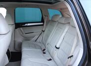 Volkswagen Touareg 34