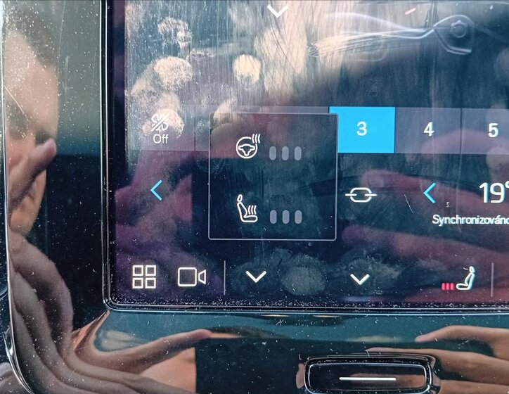 Volvo C40 Hatchback 0,0 300 kw