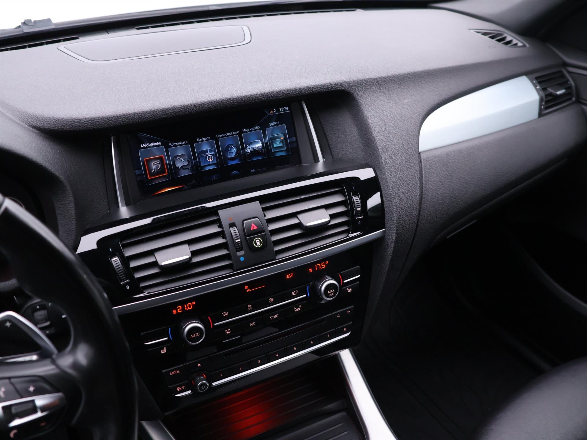 BMW X3 SUV / Terénní 3,0 l 190 kw