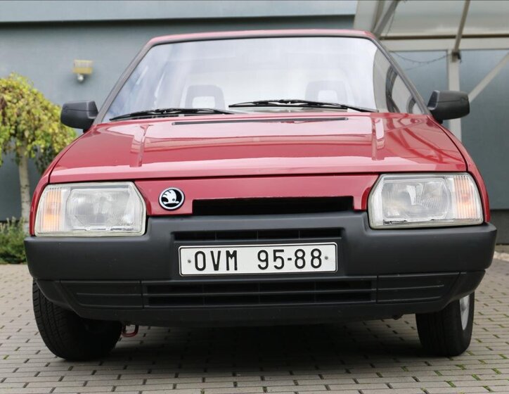 Škoda Favorit Hatchback 1,3 l 46 kw