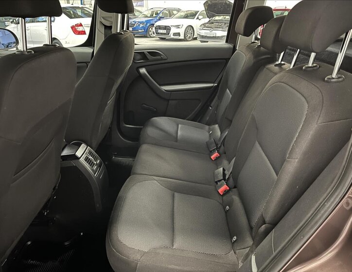 Škoda Yeti SUV / Terénní 1,2 l 81 kw