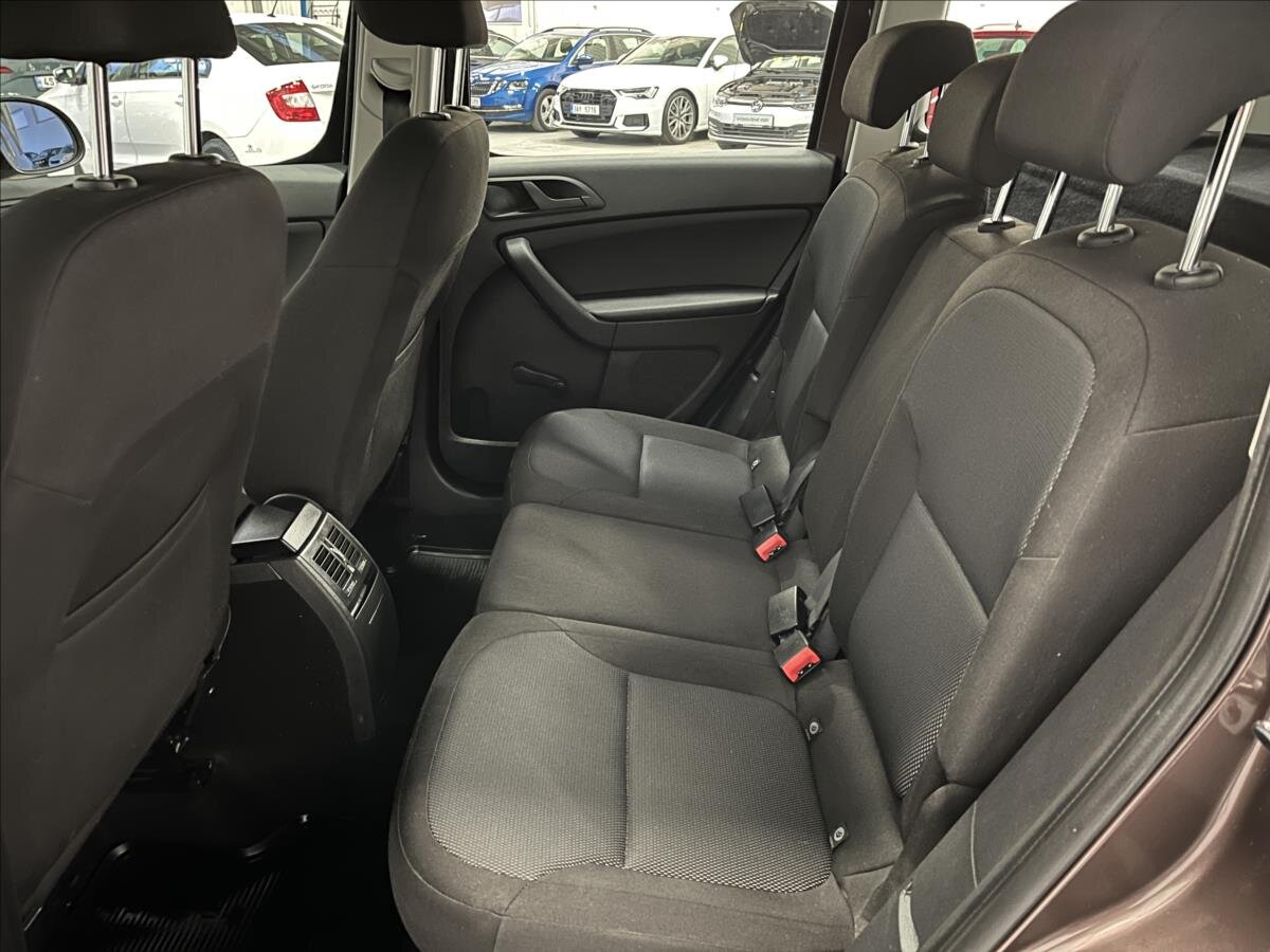 Škoda Yeti SUV / Terénní 1,2 l 81 kw