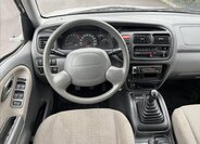 Suzuki Grand Vitara 13