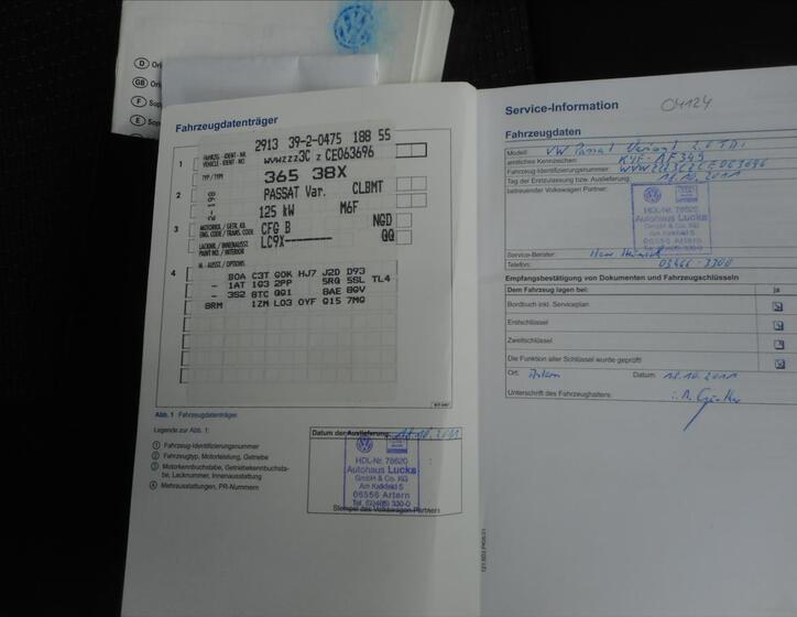 Volkswagen Passat 24