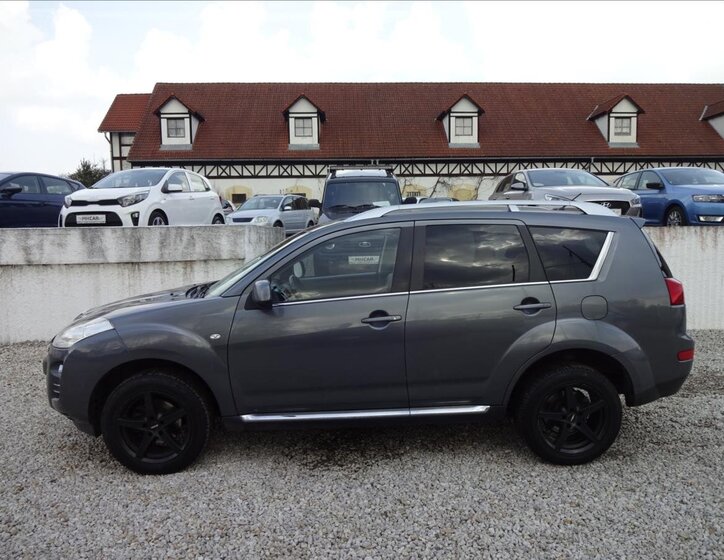 Peugeot 4007 Kombi 2,2 l 115 kw