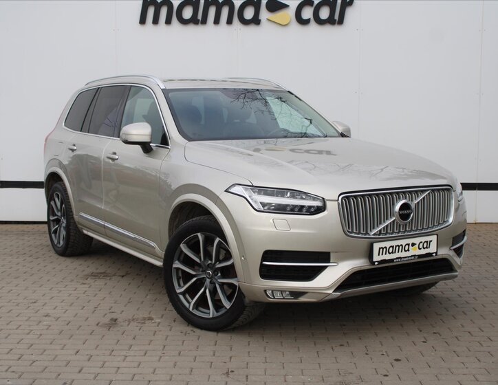 Volvo XC90 SUV 2,0 l 177 kw