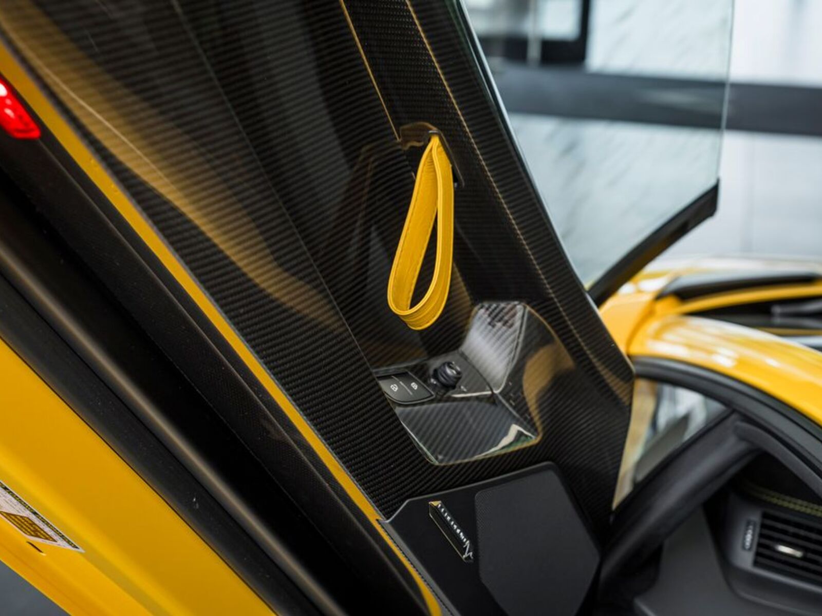 Lamborghini Aventador 17