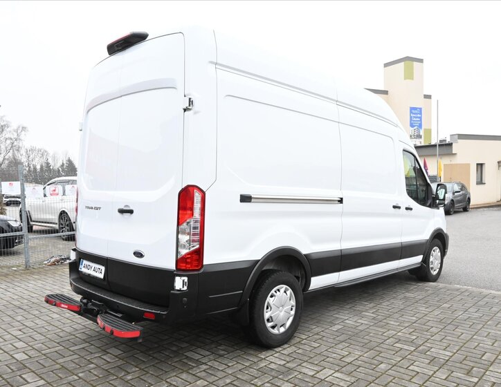 Ford Transit 5