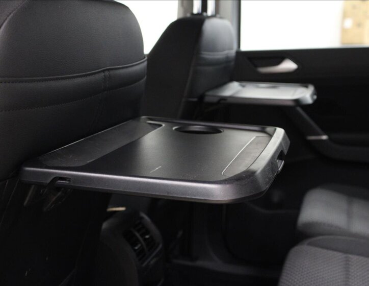 Volkswagen Touran 27