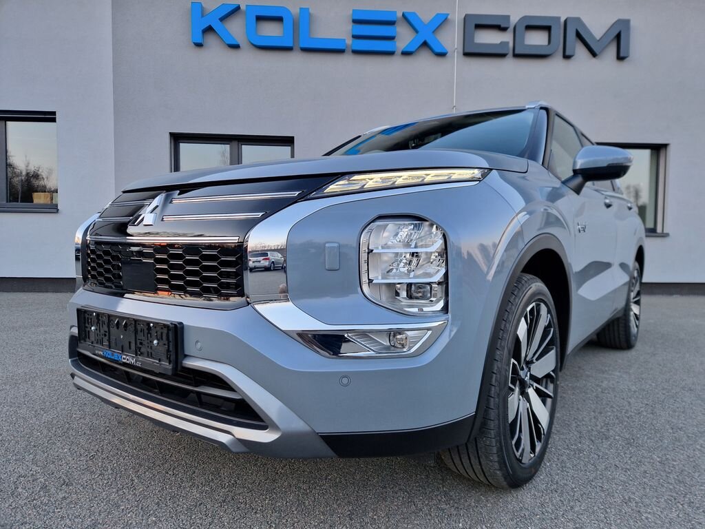 Mitsubishi Outlander SUV / Terénní 2,4 l 225 kw