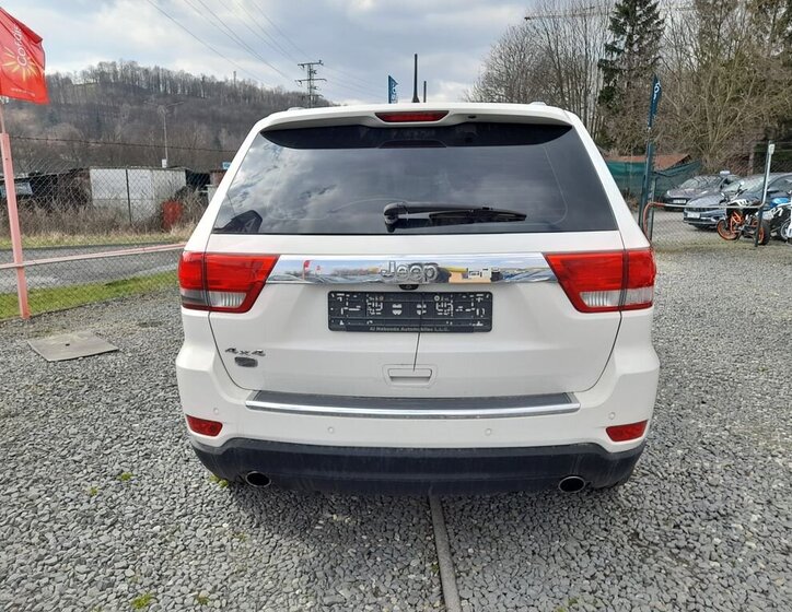Jeep Grand Cherokee SUV / Terénní 5,7 l 259 kw