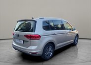 Volkswagen Touran 5