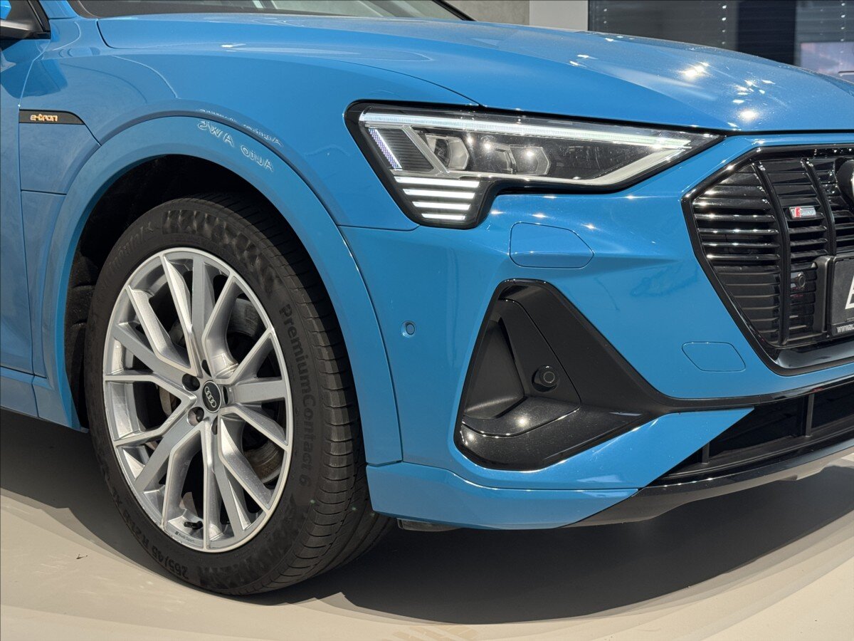 Audi e-tron SUV 0,0 300 kw