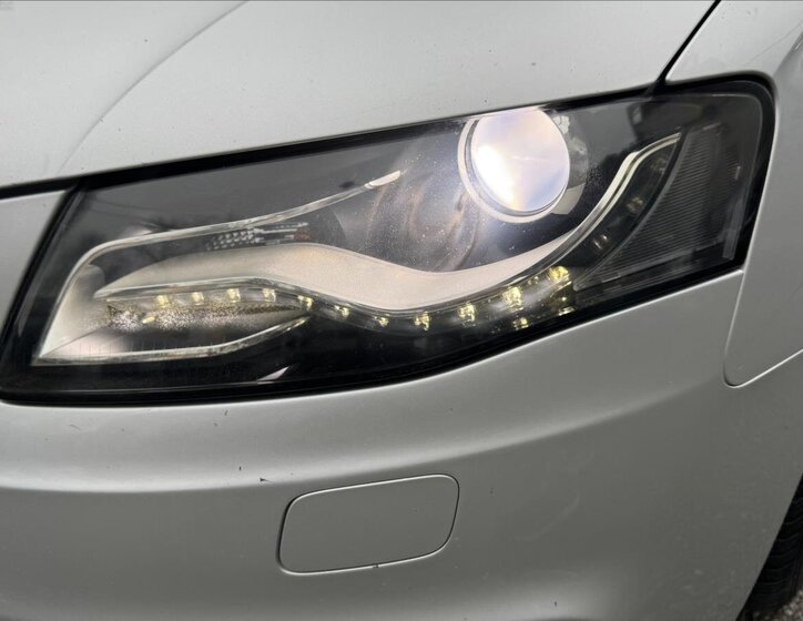 Audi A4 Kombi 2,0 l 125 kw