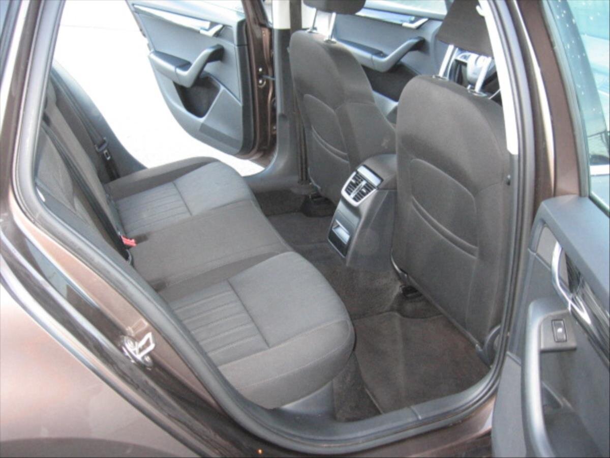 Škoda Octavia Kombi 1,5 l 110 kw